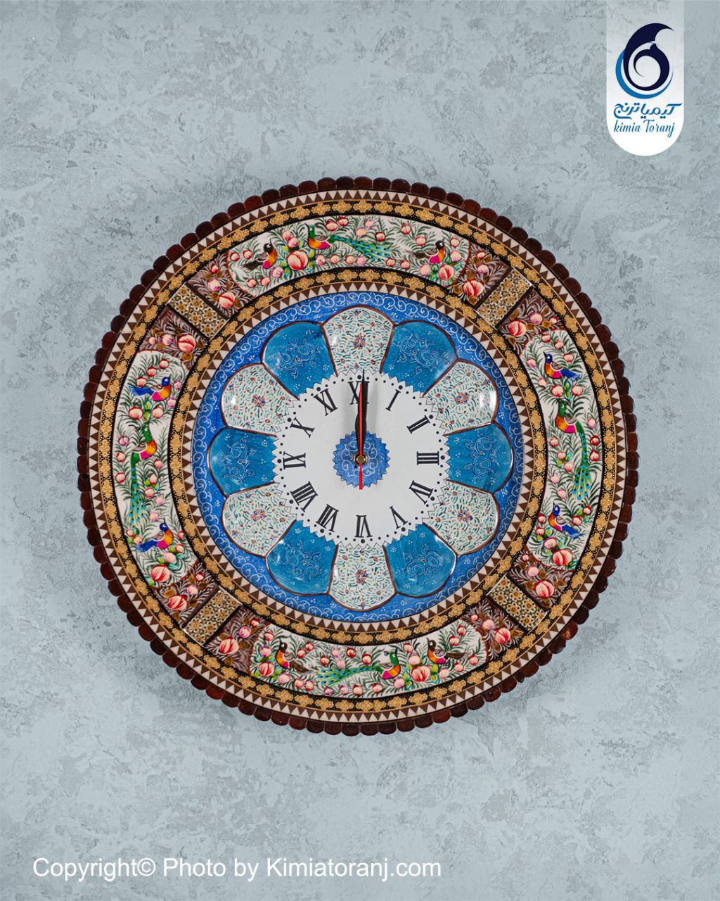 ساعت خاتم کاری و مینیاتور گرد با صفحه مینا