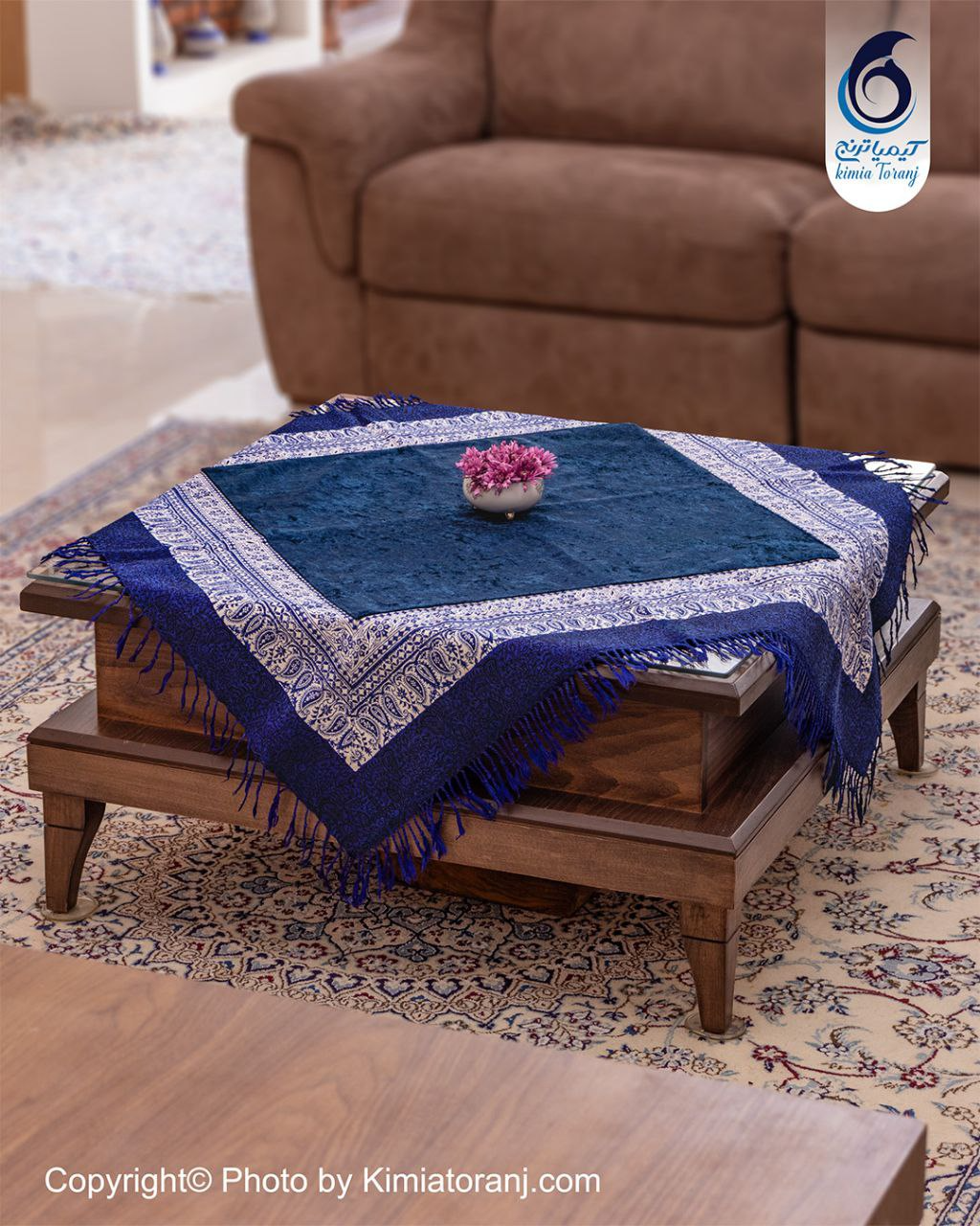 پارچه مخمل قلم کار آبی نفتی حاشیه سنتی